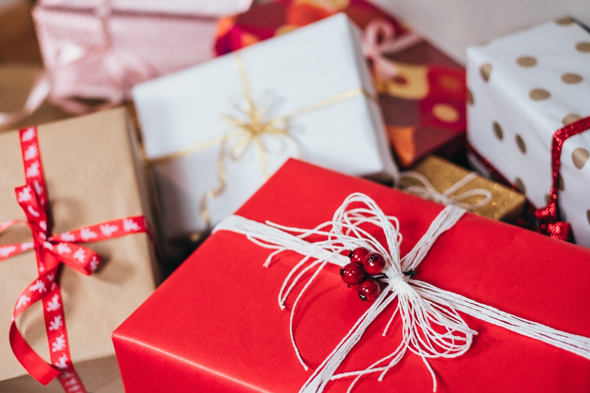 THE TOP 5 GIFT KNIVES OF 2021!