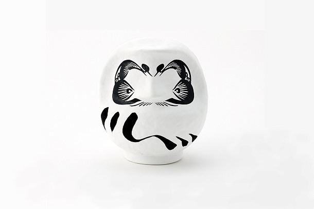 Designer's White Daruma Small 12cm Designer's White Daruma Small 12cm