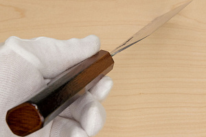 Hokiyama Sakon AUS10 Hammered shiny Damascus 165mm (6.5") Nakiri knife with Burnt pattern Urushi lacquered Magnolia Wood octagon handle