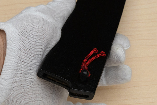 Kagekiyo Black wooden sheath for Gyuto knife 210mm (8.3") lacquered with Urushi Kagekiyo Black wooden sheath for Gyuto knife 210mm (8.3") lacquered with Urushi