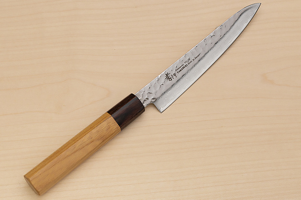Sakai Takayuki 33-layer VG10 Damascus Petty knife 150mm (6 ") Keyaki (Japanese Elm) handle