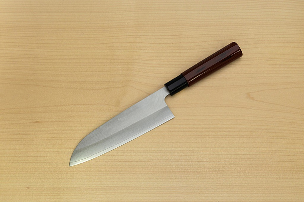 Sakai Genkichi Warikomi AUS8 Santoku knife 180mm (7.1) Magnolia Wood with  Negoro-Nuri Urushi Lacque