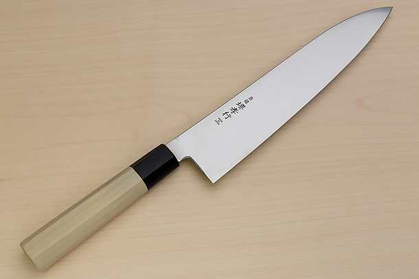 Sakai Takayuki Bohler Uddeholm Gyuto knife 240mm (9.5 ") Magnolia/Buffalo horn handle Sakai Takayuki Bohler Uddeholm Gyuto knife 240mm (9.5 ") Magnolia/Buffalo horn handle