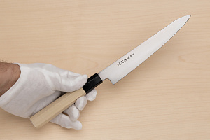 Sakai Takayuki Bohler Uddeholm Petty knife 180mm ( 7.1 ") Magnolia/Buffalo horn handle