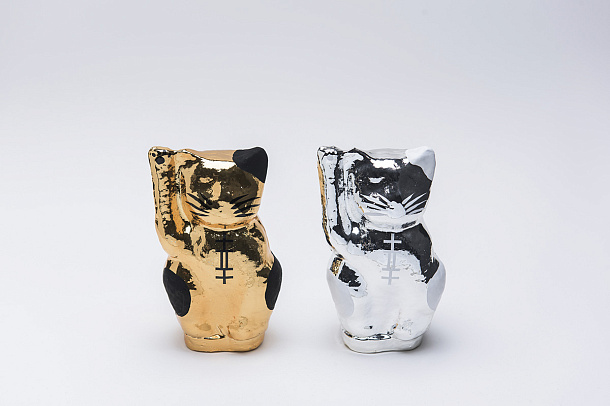 Designer's Premium Silver Maneki-Neko Small 14cm Designer's Premium Silver Maneki-Neko Small 14cm