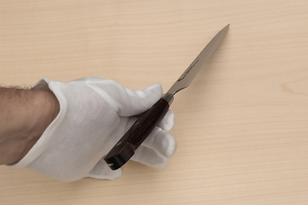 Sakai Takayuki 33-layer Damascus VG10 Petty knife 150mm (6 ") Spanish Mahogany handle Sakai Takayuki 33-layer Damascus VG10 Petty knife 150mm (6 ") Spanish Mahogany handle