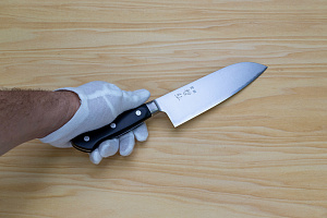 Tetsuhiro Blue steel 2 Santoku knife 170mm (6.7") Black paper micarta