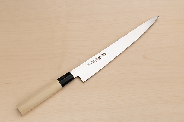 Sakai Takayuki AUS8 Sujihiki knife 240mm (9.5 ") Magnolia/Buffalo horn handle Sakai Takayuki AUS8 Sujihiki knife 240mm (9.5 ") Magnolia/Buffalo horn handle