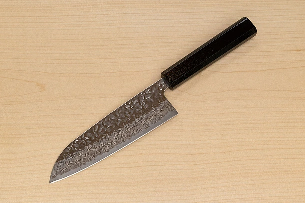 Hokiyama Sakon AUS10 Hammered shiny Damascus 165mm (6.5") Santoku knife with Gold Dust Urushi lacquered Magnolia Wood octagon handle Hokiyama Sakon AUS10 Hammered shiny Damascus 165mm (6.5") Santoku knife with Gold Dust Urushi lacquered Magnolia Wood octagon handle