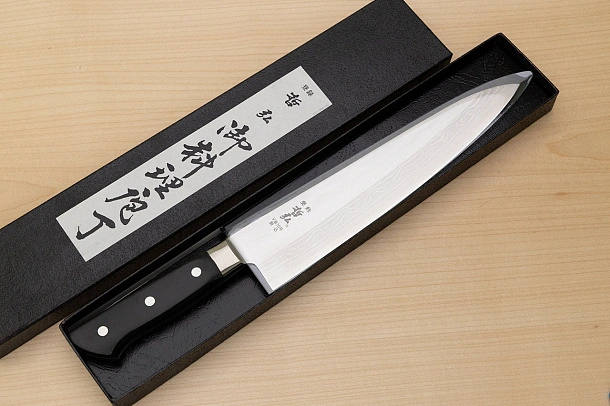 Tetsuhiro VG10 Kasumi nagashi Damascus Gyuto knife 240mm (9.5") Black paper micarta Tetsuhiro VG10 Kasumi nagashi Damascus Gyuto knife 240mm (9.5") Black paper micarta