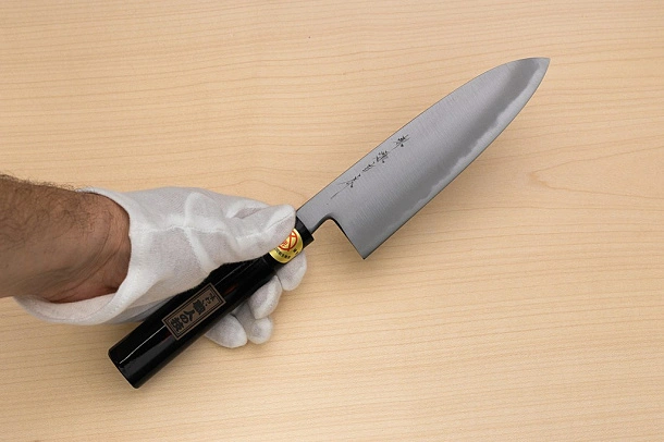 Sakai Genkichi Warikomi White steel 2 Santoku knife 180mm (7.1) Magnolia Wood with Akebono-Nuri Urushi Lacque Sakai Genkichi Warikomi White steel 2 Santoku knife 180mm (7.1) Magnolia Wood with Akebono-Nuri Urushi Lacque