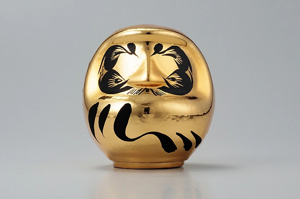 Designer's Premium Gold Daruma Small 12cm Designer's Premium Gold Daruma Small 12cm