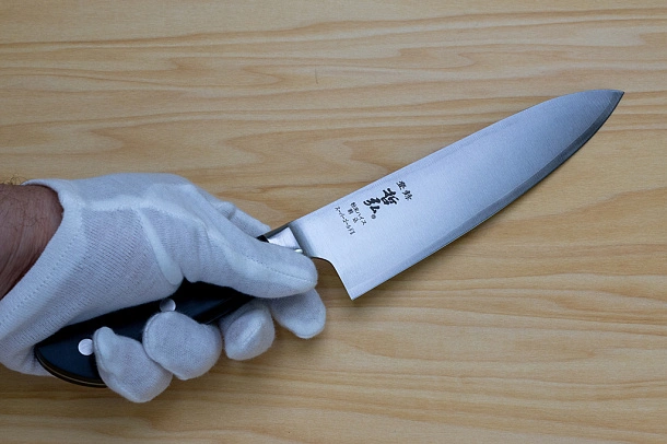Tetsuhiro Super Gold 2 Gyuto knife 175mm (6.9") Black paper micarta Tetsuhiro Super Gold 2 Gyuto knife 175mm (6.9") Black paper micarta